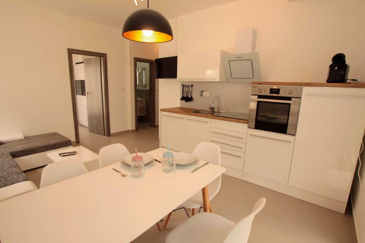 Villa Miggelangelo Tisno Εξωτερικό φωτογραφία